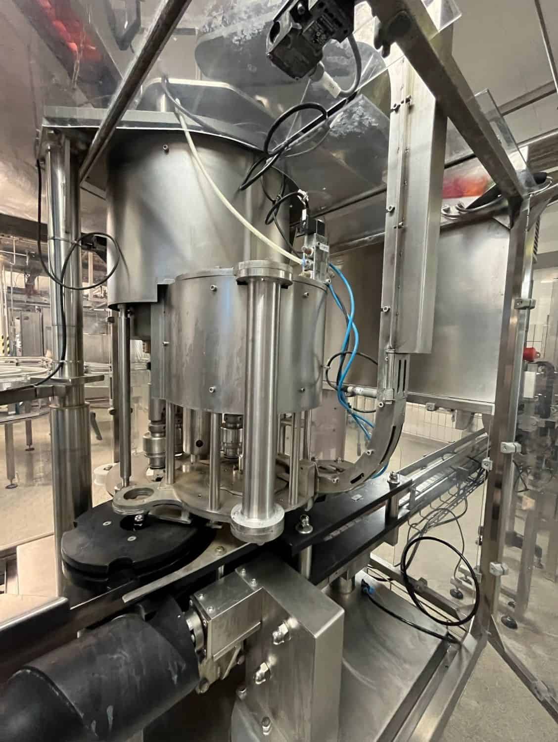 Vista sinistra di Dr Datz GmbH Macchine per bevande e speciali VS4R